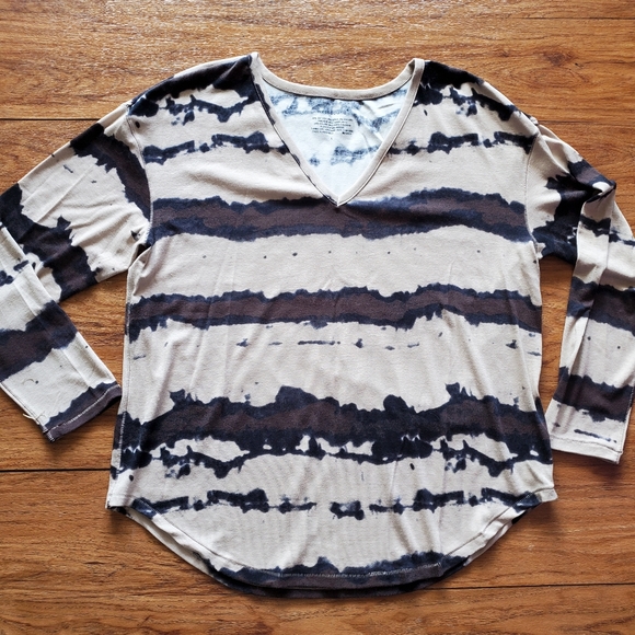 Westbound Tops - Westbound Long Sleeve Vneck Top sz Large